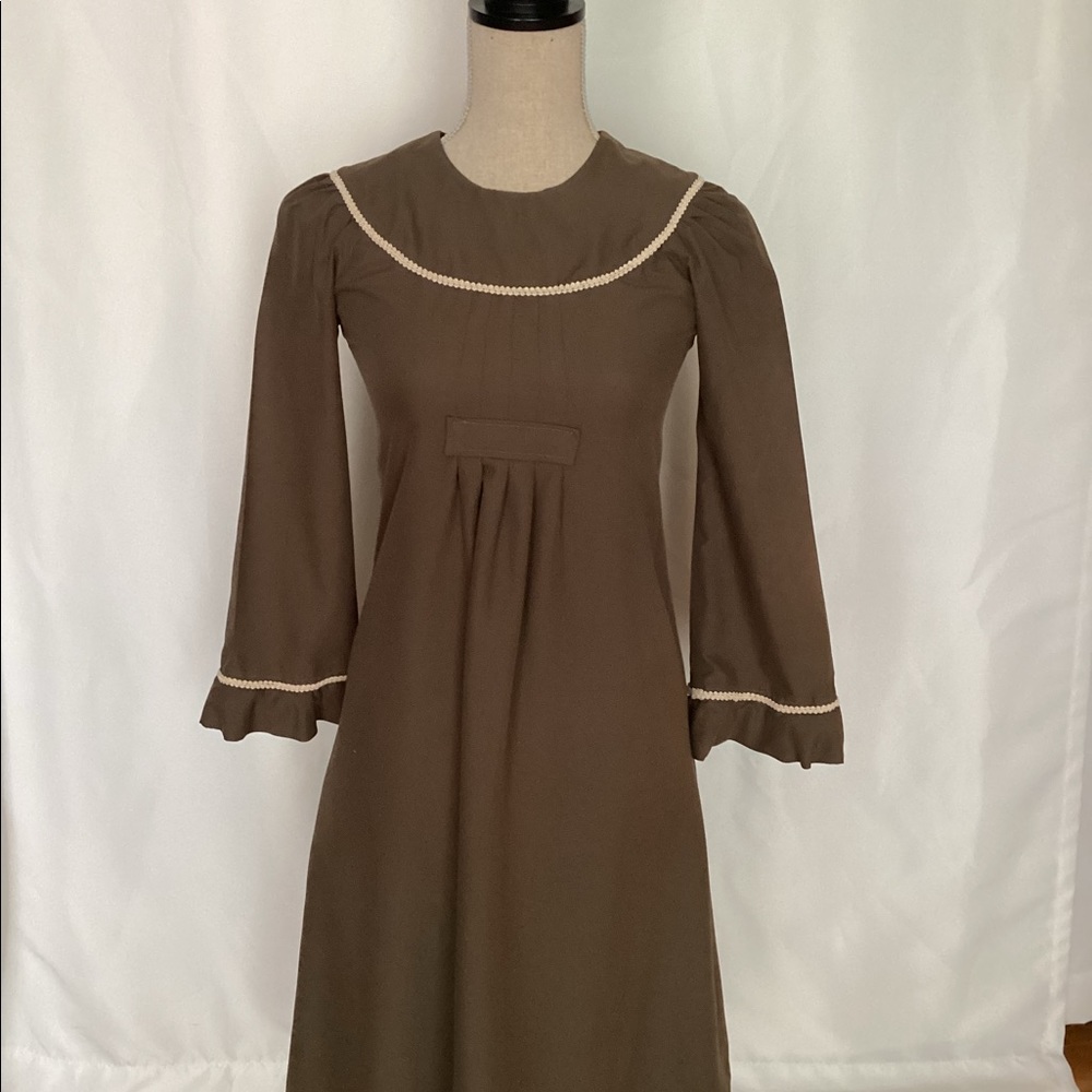 Brown and tan long sleeve dress